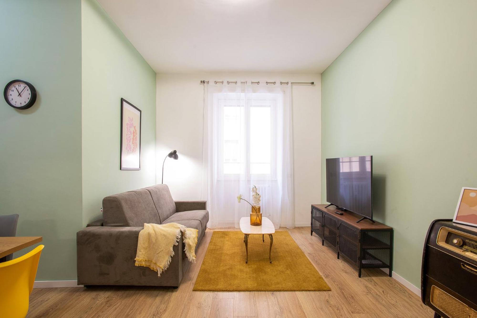 Apartment Monte Sacro For 6 Guests Metro B Rom